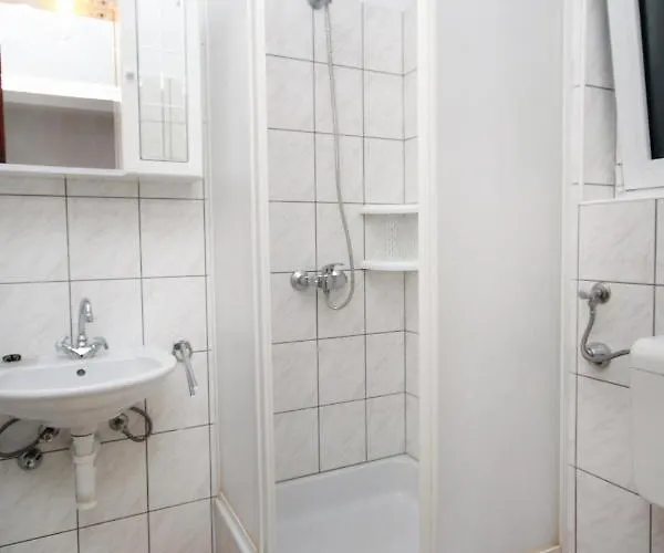 Appartamento By The Sea Barbat, Rab - 4993