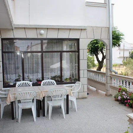 By The Sea Barbat, Rab - 4993 Daire Barbat na Rabu