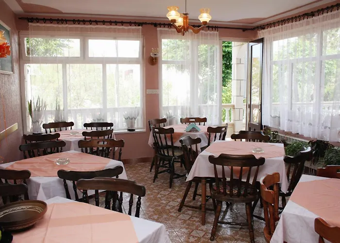 By The Sea Barbat, Rab - 4993 Апартаменты Barbat na Rabu